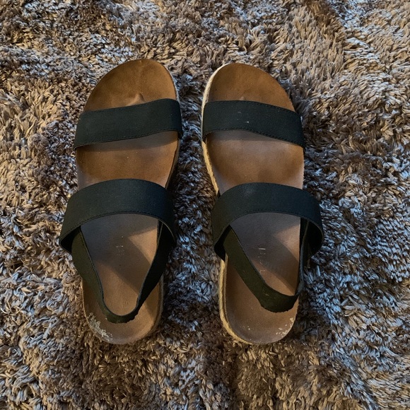 women's madden girl cybell flatforms